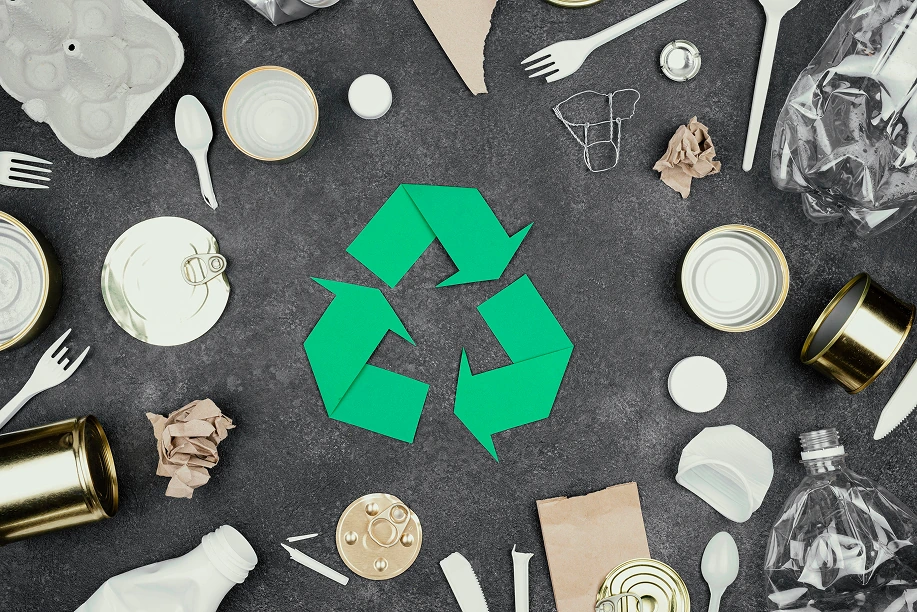 Materiais recicláveis destinados à ONG Traperos de Emaús